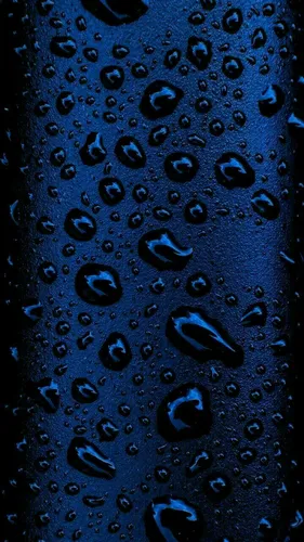 Синие Обои на телефон капли воды на поверхности