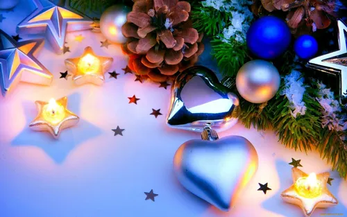 Рождество Обои на телефон елка, украшенная украшениями и огнями