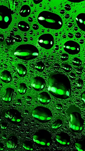 Темно Зеленые Обои на телефон группа капель воды