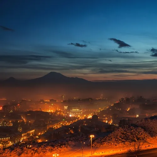 Армения Обои на телефон город в ночное время