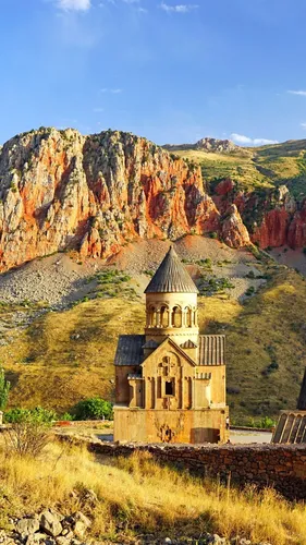Армения Обои на телефон здание на холме