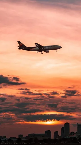 Самолет Обои на телефон самолет, летящий в небе