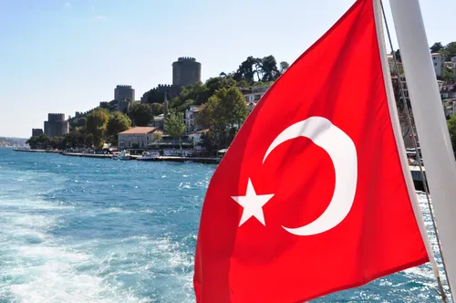 Турция Обои на телефон флаг на лодке