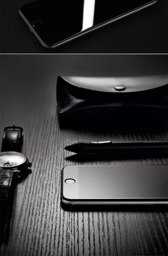 черно-белая фотография мобильного телефона на столе