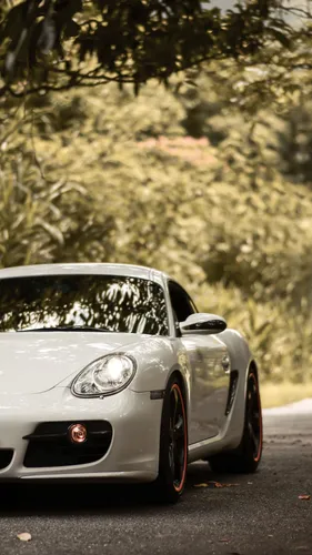 Porsche Обои на телефон белый автомобиль, припаркованный на дороге