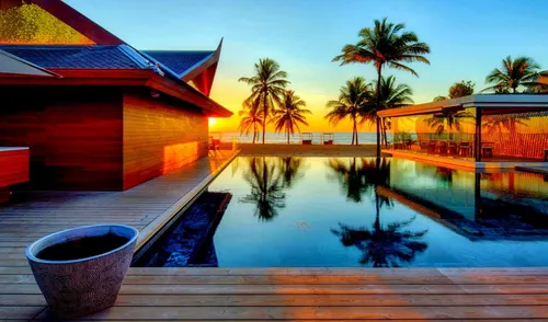 Дом Мечты Обои на телефон бассейн с пальмами и зданиями