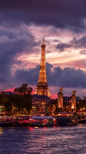 Париж Обои на телефон большая башня с огнями ночью