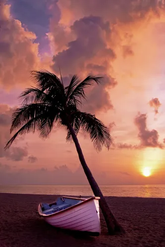 Красивое Фото Обои на телефон лодка на пляже