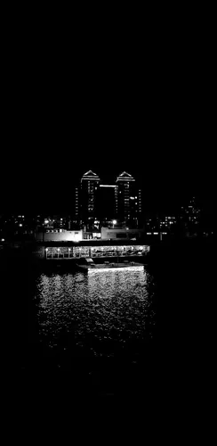 Красивое Фото Обои на телефон город в ночное время