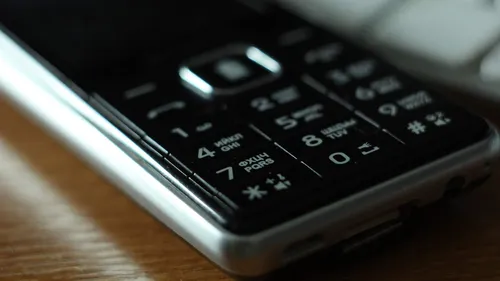 На Кнопочный Телефон Обои на телефон калькулятор крупным планом