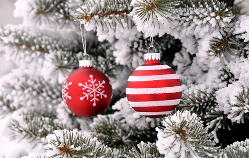Зима Новый Год Обои на телефон красно-белая елка