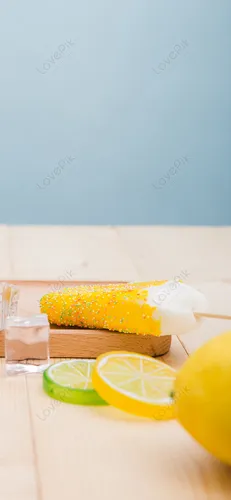 Лимонные Обои на телефон картина с лимонами и стаканом воды
