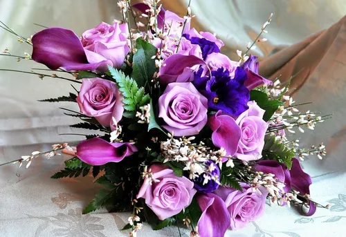 Букеты Цветов Обои на телефон букет из фиолетовых и белых цветов