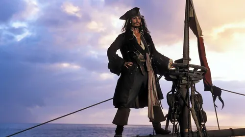Пираты Карибского Моря Обои на телефон человек в одежде с пистолетом