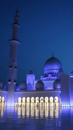 Красивые Мусульманские Обои на телефон большое белое здание с башней