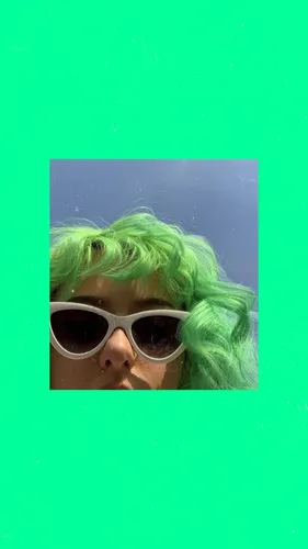 Нежно Зеленые Обои на телефон человек в солнцезащитных очках