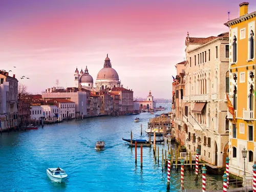 Венеция Обои на телефон водоем со зданиями вдоль него и Гранд-каналом на заднем плане