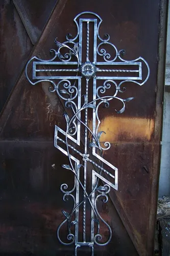 Православный Крест Обои на телефон металлические ворота с металлическим крестом