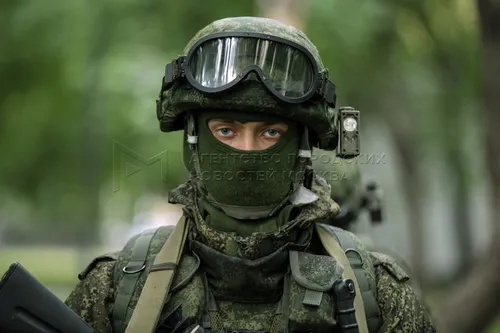 Армия России Обои на телефон человек в военной форме