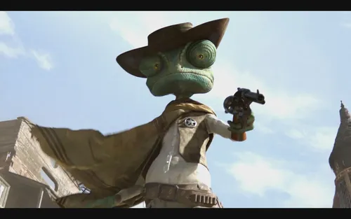 Левша Обои на телефон статуя человека в шлеме с пистолетом
