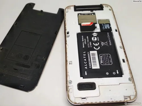 Alcatel One Touch Обои на телефон пара черных электронных устройств