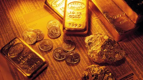 Богатство Обои на телефон группа золотых монет и книга на столе