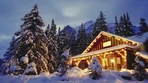 Зима Горы Обои на телефон дом со снегом на земле