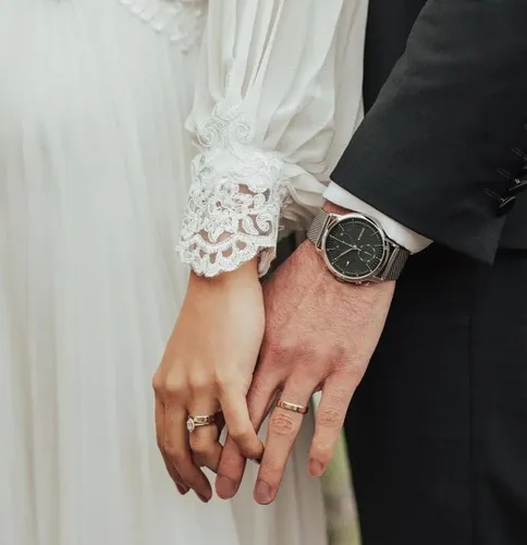 С Годовщиной Свадьбы Картинки мужчина и женщина держатся за руки