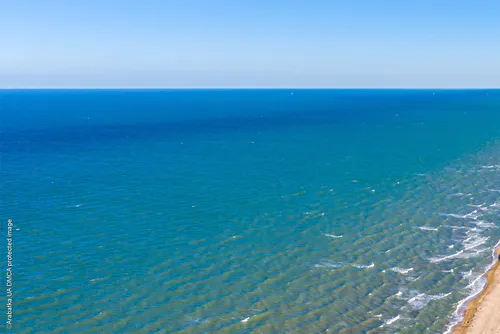 Море Картинки водоем с пляжем и голубым небом