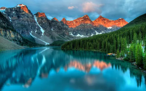 Природа Картинки озеро, окруженное горами и деревьями