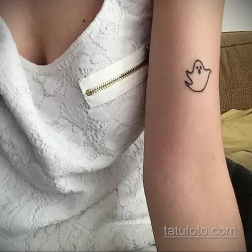 Маленькие Картинки татуировка на руке человека