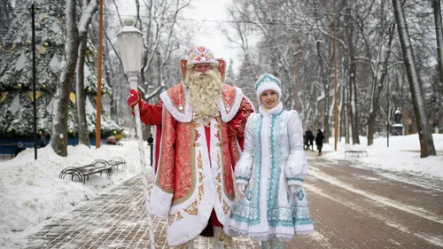 Дед Мороз Картинки мужчина и женщина в зимней одежде