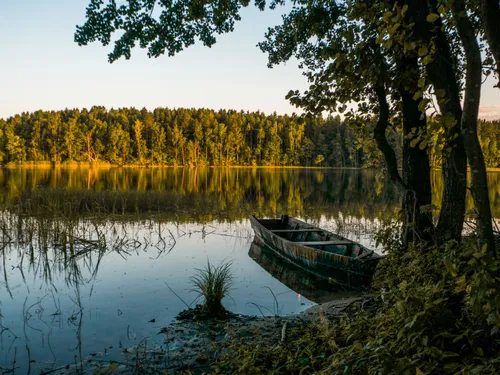 Ильин День Картинки лодка на озере