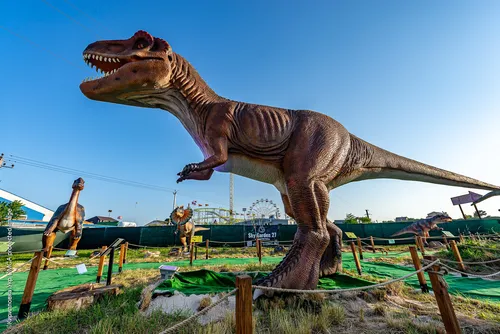Динозавров Картинки статуя динозавра в парке