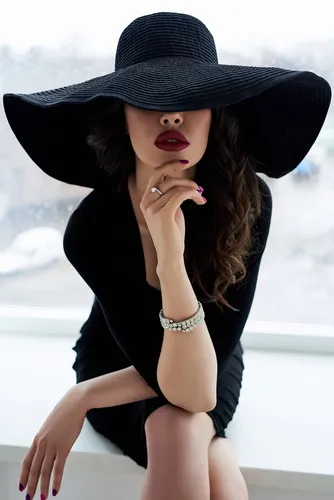 Джейми Ван Дайк, На Аву Красивые Картинки женщина в черной шляпе и черном платье