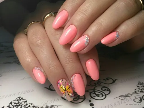 Дизайн Ногтей Новинки Фото женская рука с розовыми ногтями