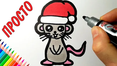 Новогодние Для Срисовки Картинки рука, держащая маленькую черно-красную игрушку в красной шляпе