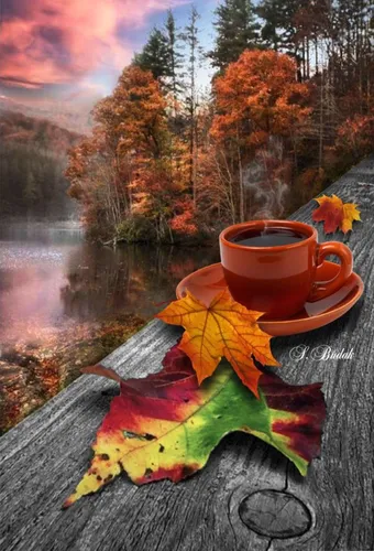 Осенние Картинки чашка кофе и лист на деревянном столе у озера