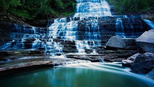 Самые Красивые Картинки водопад над скалами