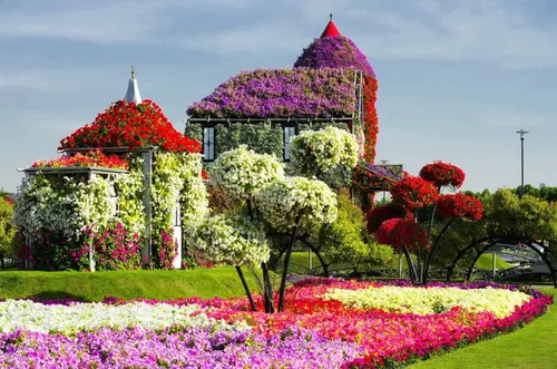 Самые Красивые Картинки сад с цветами и здание на заднем плане