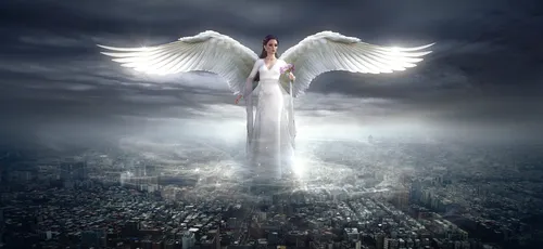 Ангелов Картинки мужчина в белом платье с крыльями и город на заднем плане