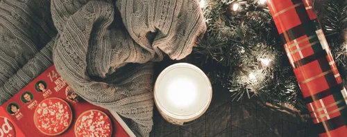 На Новый Год Картинки миска с едой на одеяле
