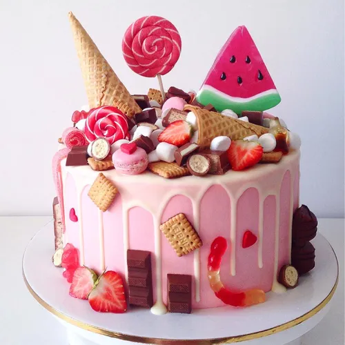 Тортов Картинки торт с розовой глазурью и украшениями