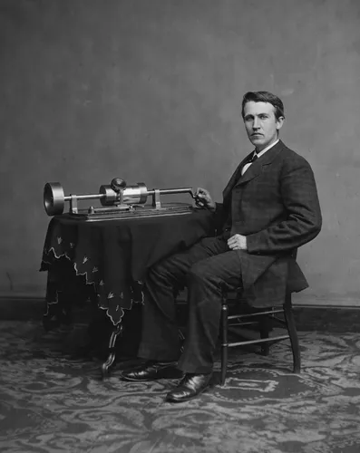 Томас Альва Эдисон, Эдисона Картинки мужчина, сидящий за столом