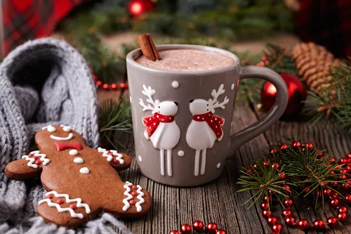 Красивые Новогодние Картинки чашка кофе со снеговиком и печеньем