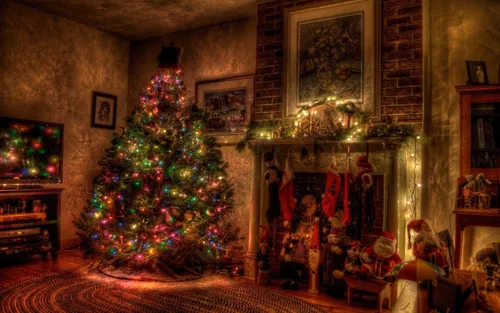 Красивые Новогодние Картинки рождественская елка в комнате