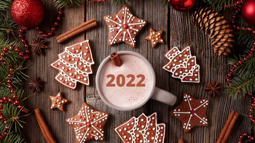 Новогодние 2022 Картинки тарелка декорированного печенья