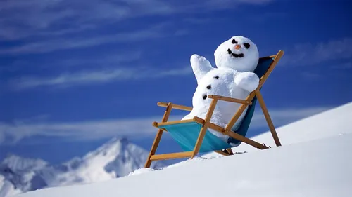 Снеговик Картинки снеговик сидит в кресле