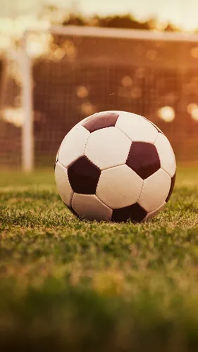 Футбол Картинки футбольный мяч на траве