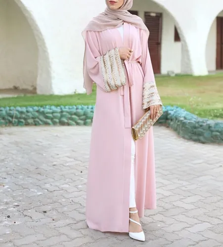 Исламские Девушек В Хиджабе Картинки человек в розовом платье